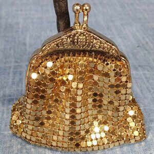 1920's Gold Mesh Small Evening Purse